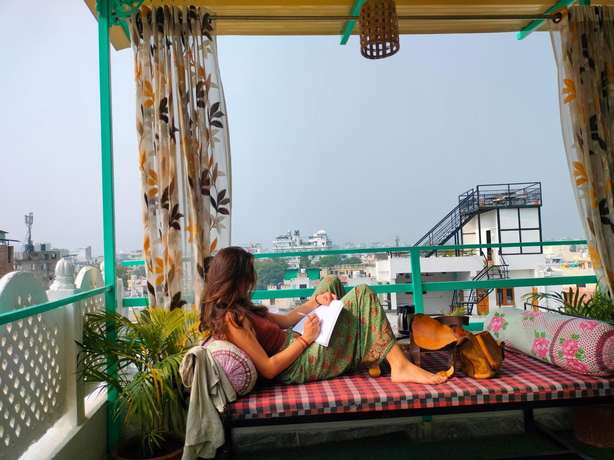 Krishna Stay Guest House Udaipur Exterior photo